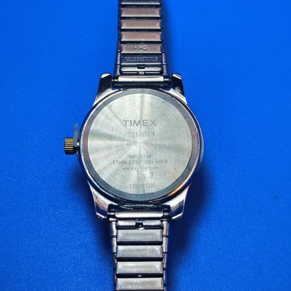 Vintage 2006 Timex‎ Indiglo 25mm Women's Two Tone Quartz Watch Stretch Bracelet - Picture 5 of 9